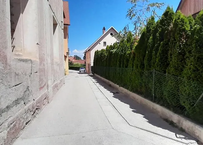 Slovan דירה שקופיה-לוקה