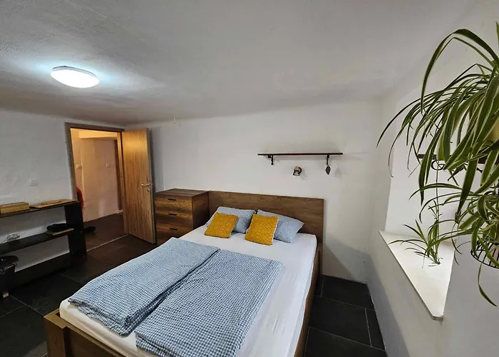 Slovan דירה שקופיה-לוקה